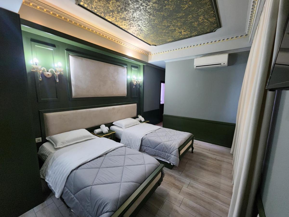 Hotel Lotus Tirana Buitenkant foto